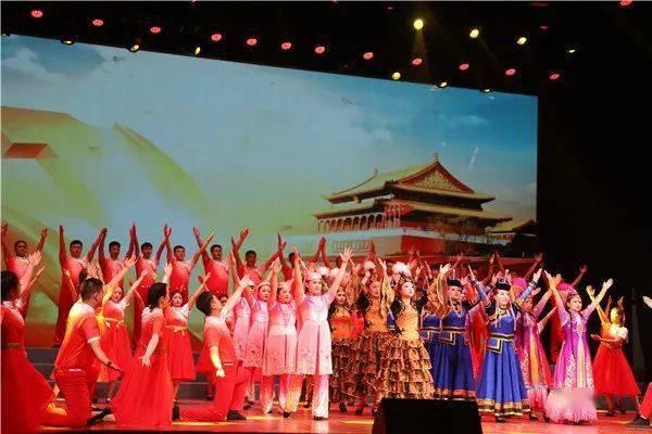 曲棍球教练逃生